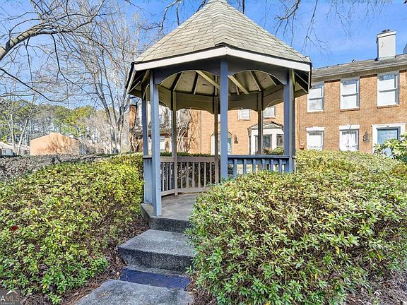 3rd image of 3492 Tulip Tree Ln