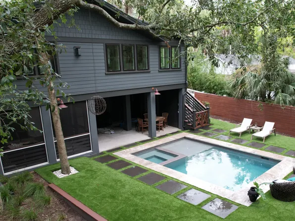 219 Forest Trl, Isle Of Palms, SC 29451