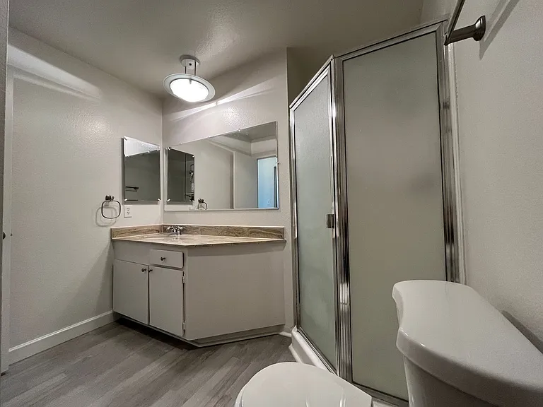 22330 Victory Blvd #205 — Photo 13
