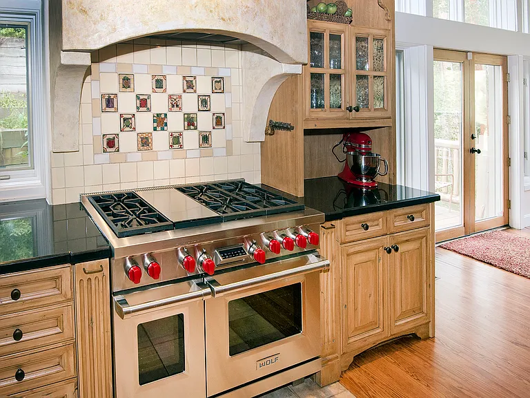 1706 Buffehr Creek Rd — Photo 3