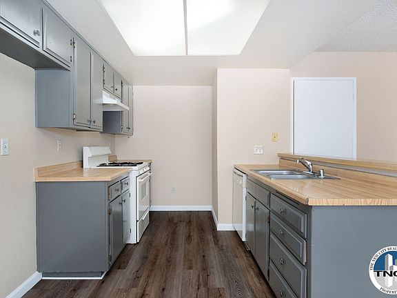 4th image of 9142 Pepper Ave APT D