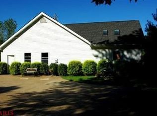 749 Grandpas Ln, O'Fallon, MO 63366