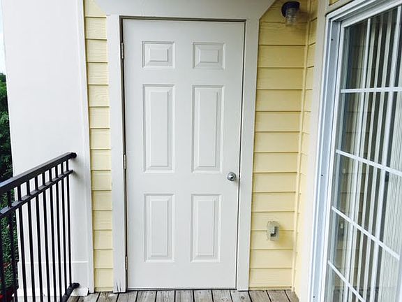 3rd image of 1400 Granby St Unit 305