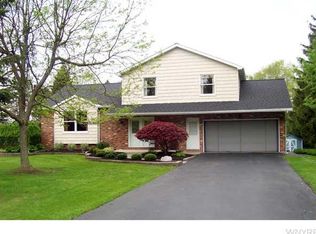 3746 Bowen Rd, Lancaster, NY 14086