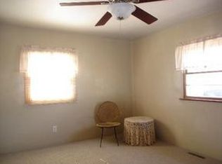 539 Central Ave, Genoa, IL 60135