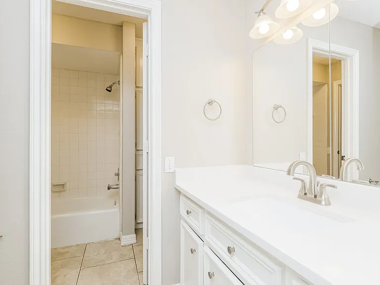11631 Alcott Dr — Photo 15