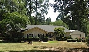 1st image of 100 Denise Dr