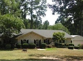 100 Denise Dr, Marshall, TX 75672