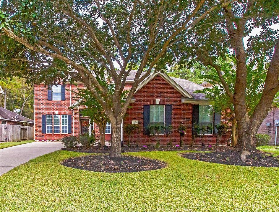 1st image of 15806 Clear Pointe Dr