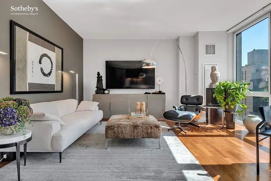 1st image of 39 E 29th St #21-B
