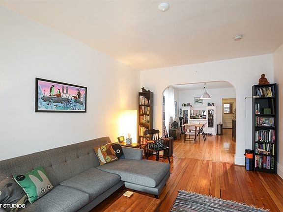 2nd image of 3552 S Wolcott Ave #2