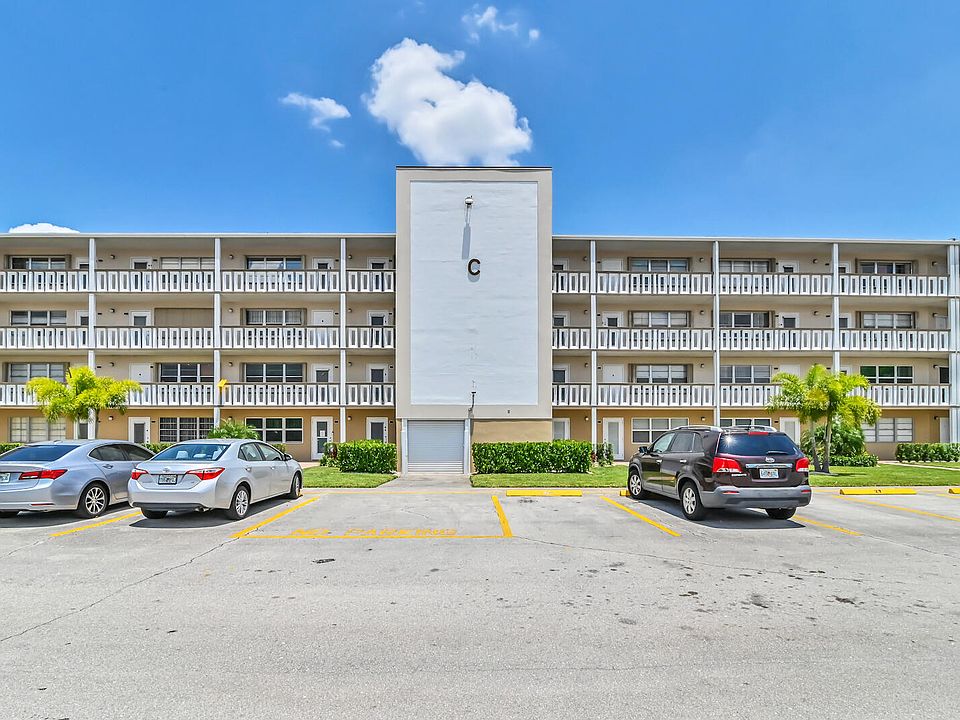 1st image of 449 Southampton C