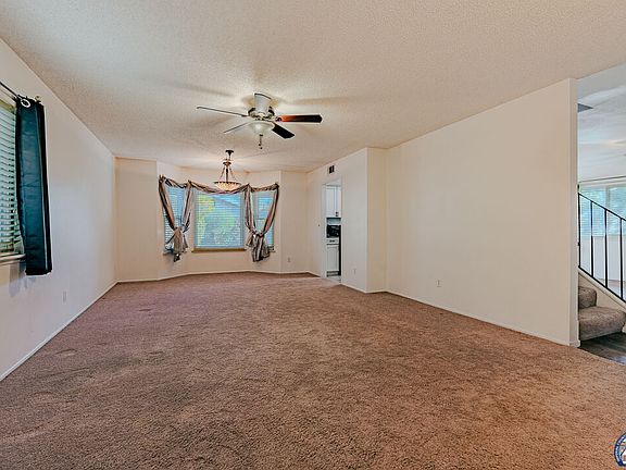 2nd image of 2150 W Hamilton Ave