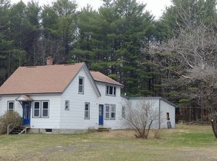 1889 Federal Rd, Livermore, ME 04253