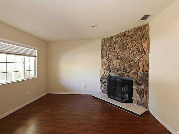 3rd image of 6559 Mauana Way