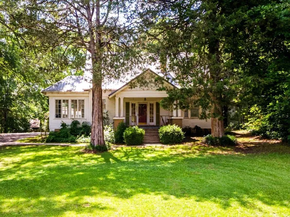 263 Knowles Ave, Lineville, AL 36266