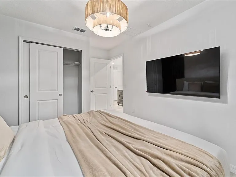 2125 Crystal Bell St — Photo 13