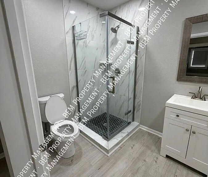 3630 Agnes Ave — Photo 5