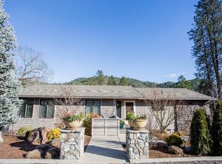 22354 Hwy 62, Shady Cove, OR