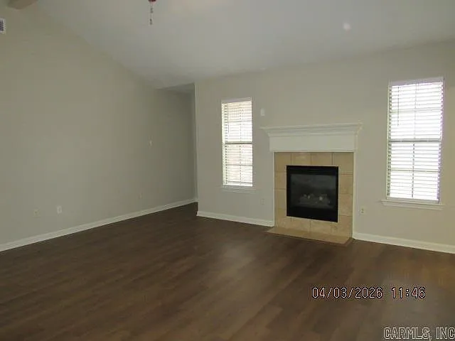 3 bed, 2.0 bath, 1230 sqft, $1,450 — Photo 3