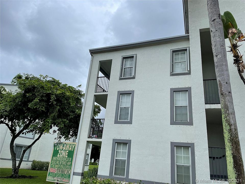 1st image of 4420 NW 107th Ave APT 301