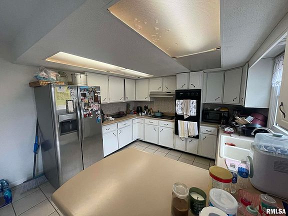 4th image of 292 Jana Rd