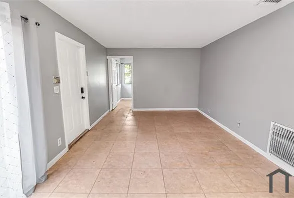 6545 Harbour Rd — Photo 17