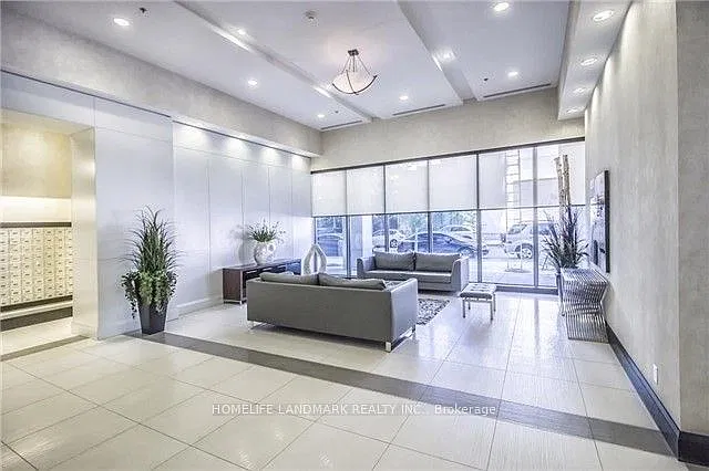19 Grand Trunk Cres #2903