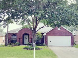 20 Dover Dr, Conroe, TX 77304