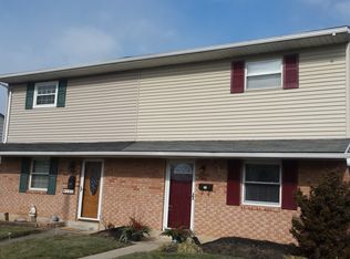 702 Poplar St, Catasauqua, PA 18032