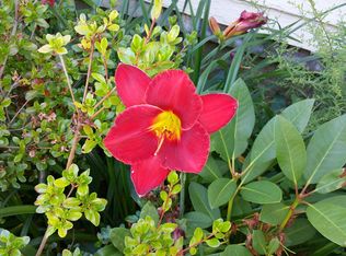 115 Beath Rd, Boothbay, ME 04537