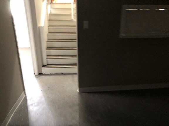 5th image of 14211 S Lowe Ave