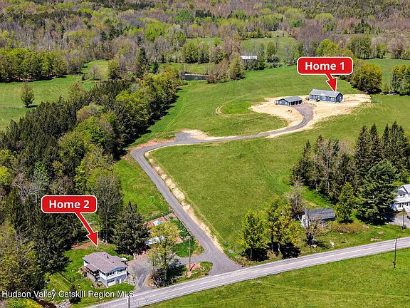 2nd image of 2074-2080 County Road 10