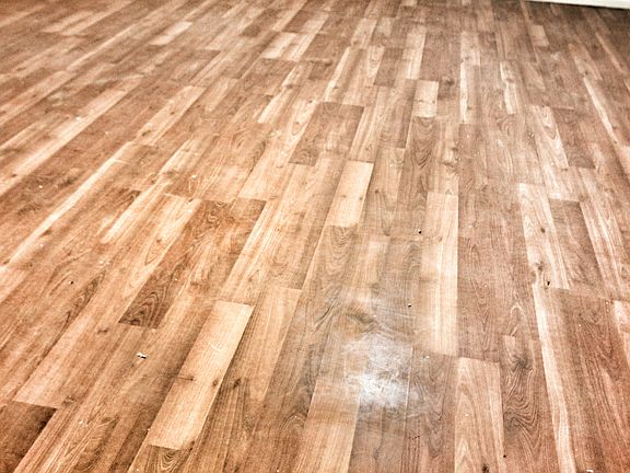 Laminate Wood Floor