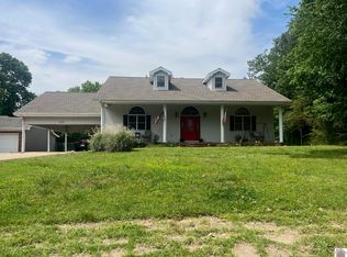 539 E Clay St, Clinton, KY 42031