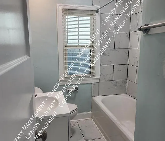 409 Roosevelt Blvd — Photo 10