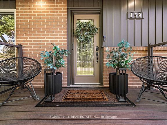 3rd image of 159 Robinwood Cres
