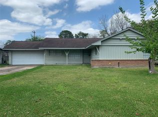 4742 Redstart St, Houston, TX 77035