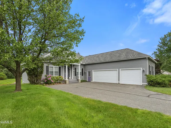 265 Pine Cone Ln, Hinsdale, MA 01235