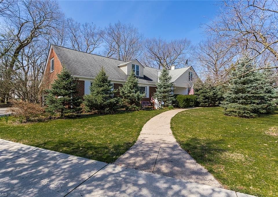 1st image of 17135 Amber Dr