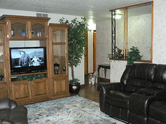 4th image of 785 W Brookmont Blvd