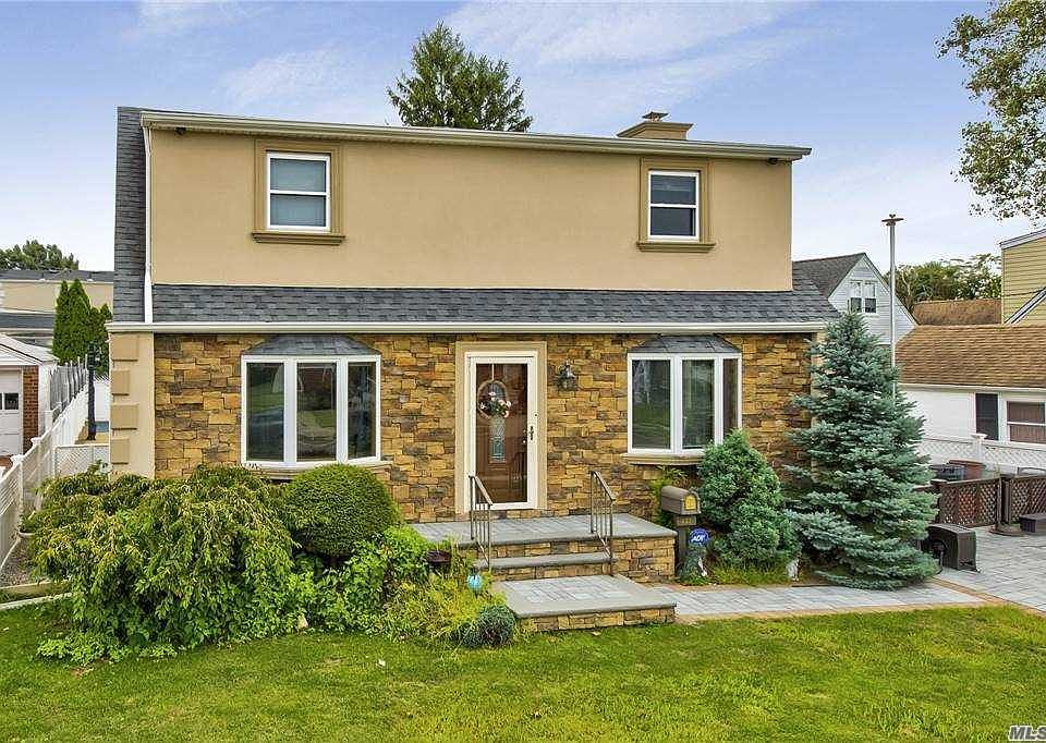 1st image of 433 Saint Joseph Pl