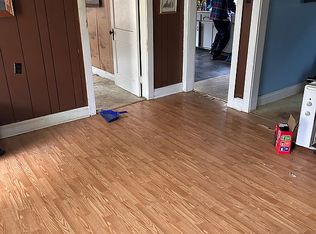 390 Willow Springs Rd, Elizabethton, TN 37643