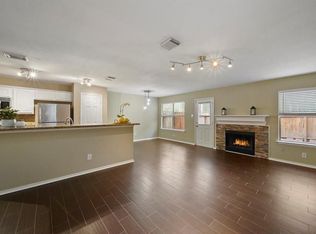 117 N Villa Oaks Dr, Spring, TX 77382