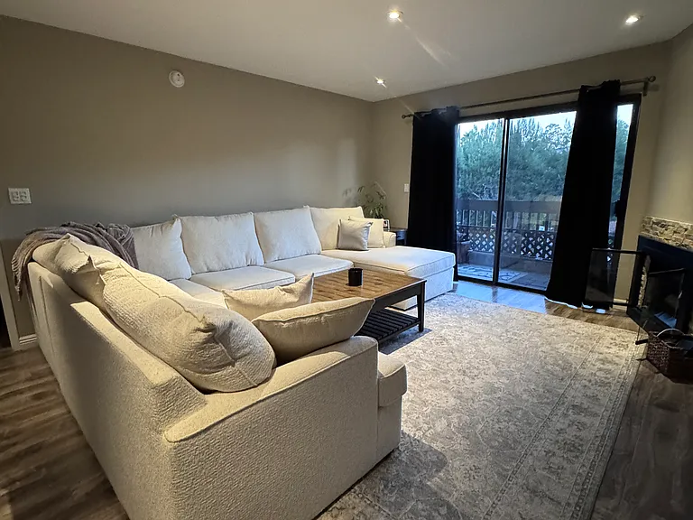 22100 Burbank Blvd #333D — Photo 4
