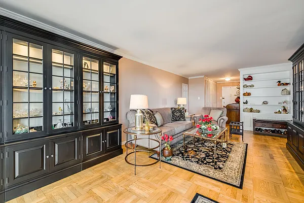 Sold by Owner | media 30