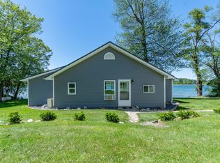 66200 N Lakeview Rd, Sturgis, MI 49091