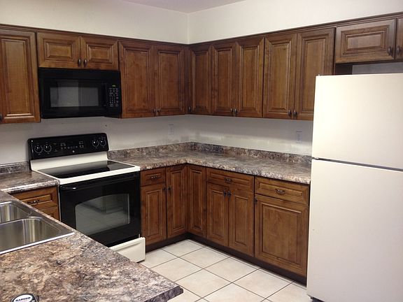 3rd image of 3803 Bell Grande Dr