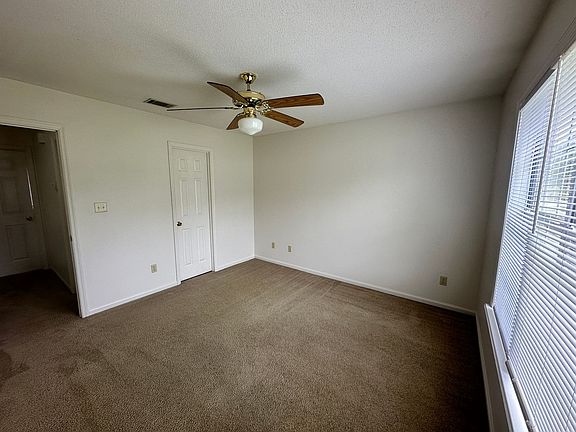 4th image of 6119B Vinnie Dr