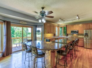 17229 Wilderness Ct SE, Prior Lake, MN 55372